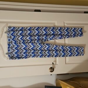 Cotton Candy Leggins Soft Size L GEOMETRIC ROYAL BLUE BLUE BLACK AND WHITE.